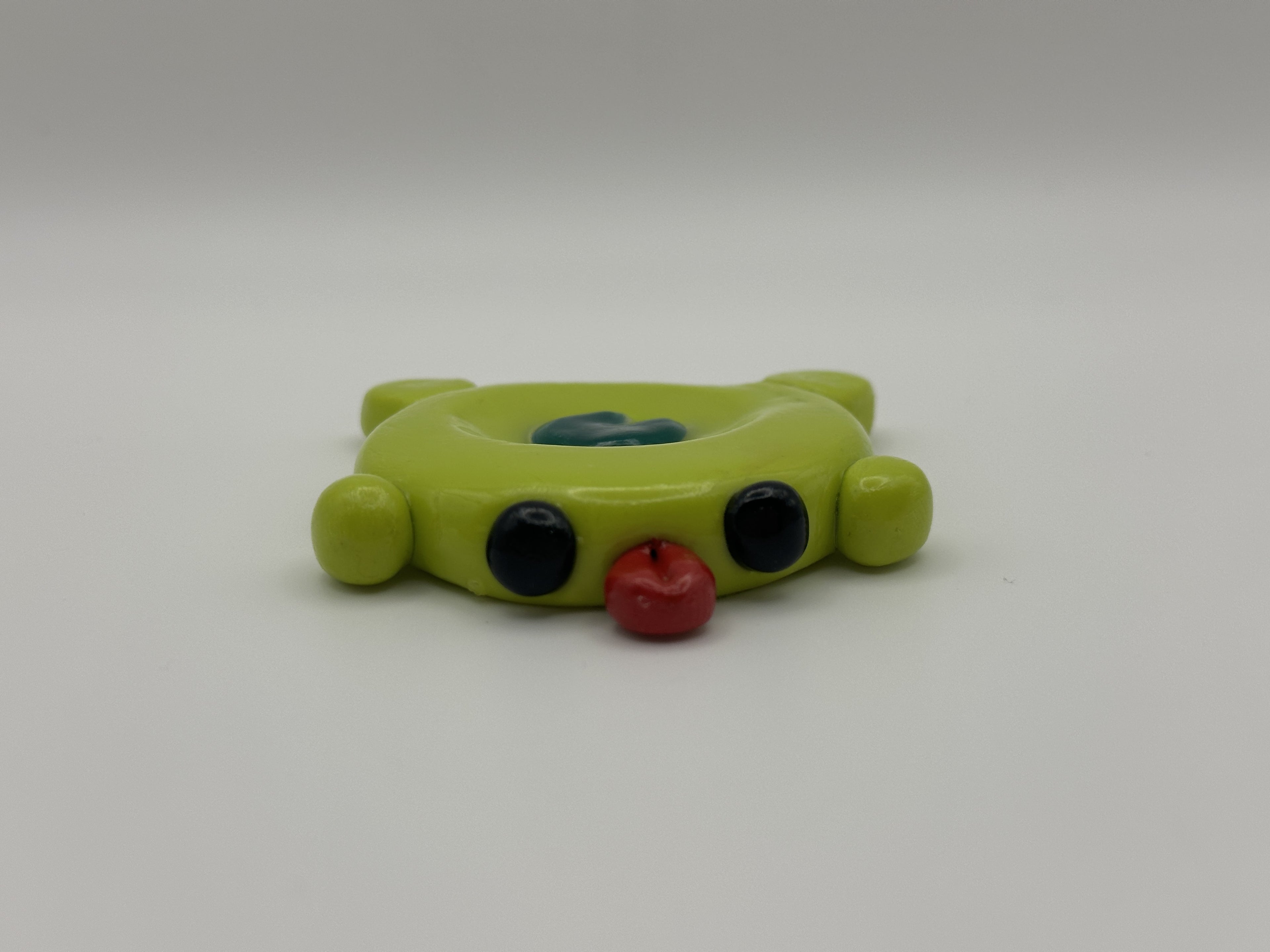 Light Green Frog Worrystone